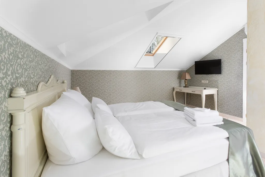 4-комнатная Квартира