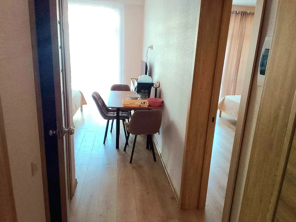 Номер на 4 чел двухкомнатный (возможно доп место)