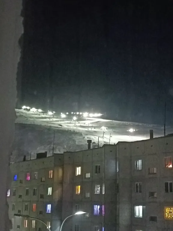 Уютная квартира в двух минутах от горнолыжного склона Bigwood — аренда посуточно в Кировск