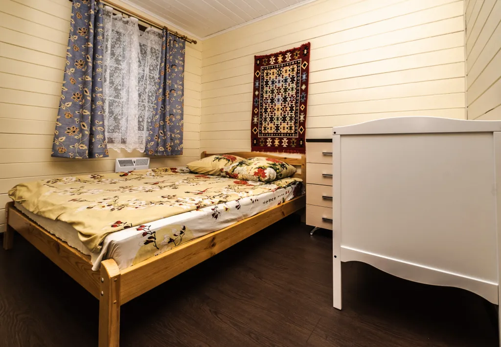 Дом на два входа в Родной Усадьбе на озере Вуокса