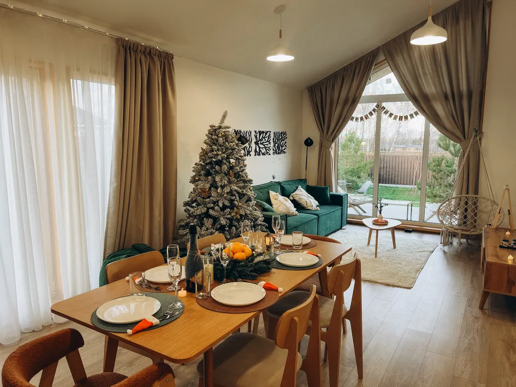 Большой уютный дом для приятных вечеров