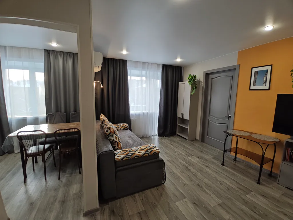 Уютная 2-комнатная квартира с новым ремонтом