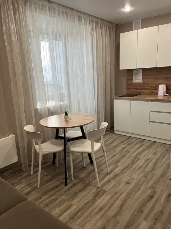 Уютная квартира — аренда посуточно в Киров