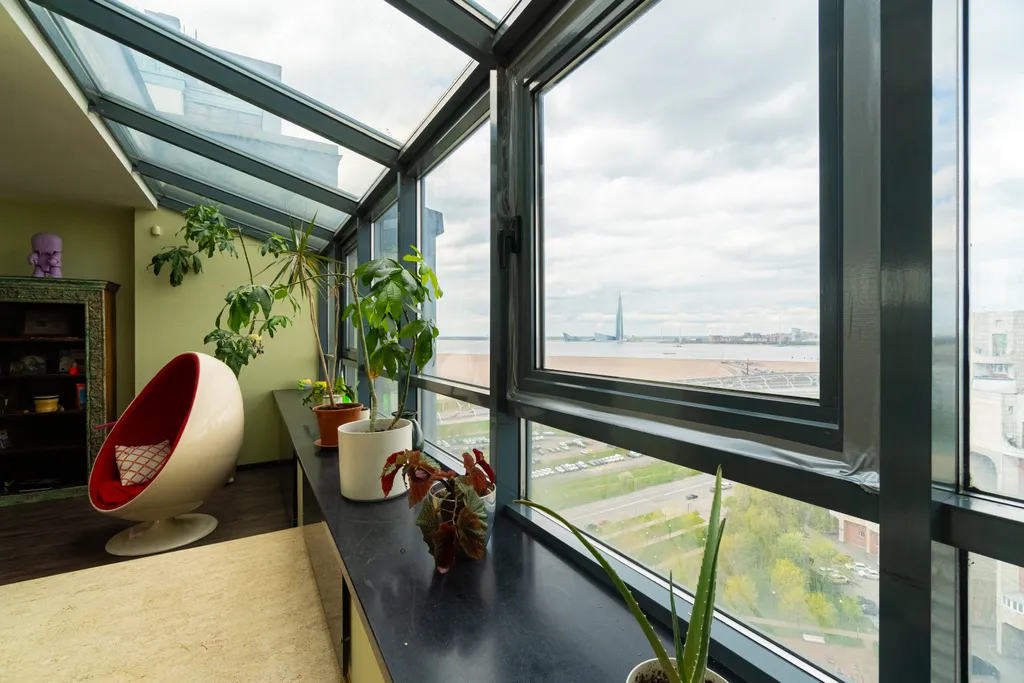 Пентхаус с террасой и видом на город