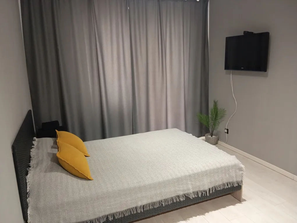 Квартира Уютная квартира на набережной у дворца спорта — Красноярск