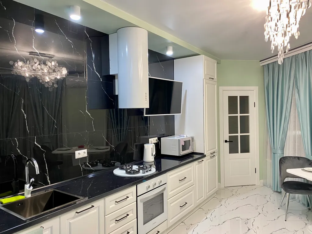 Премиум класса на набережной в центре города