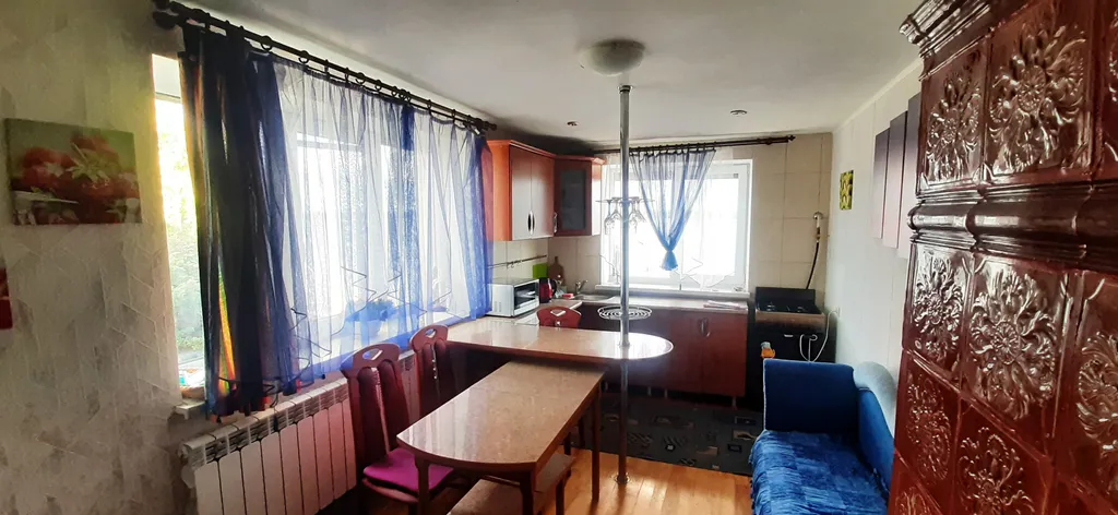 Домик у озера Свирь