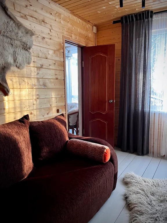 Дом с камином76