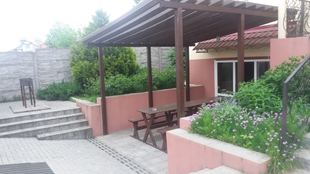 Городской коттедж с сауной и бильярдом в Гродно