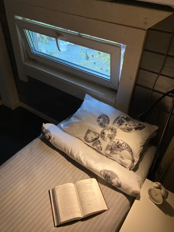 Коттедж Дом-баня с бассейном — Чална