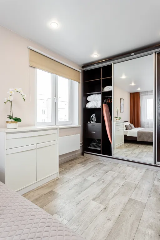 2-комнатная квартира возле ТЦ Планета