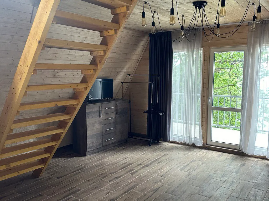 Коттедж А-фрейм шале — Бжид