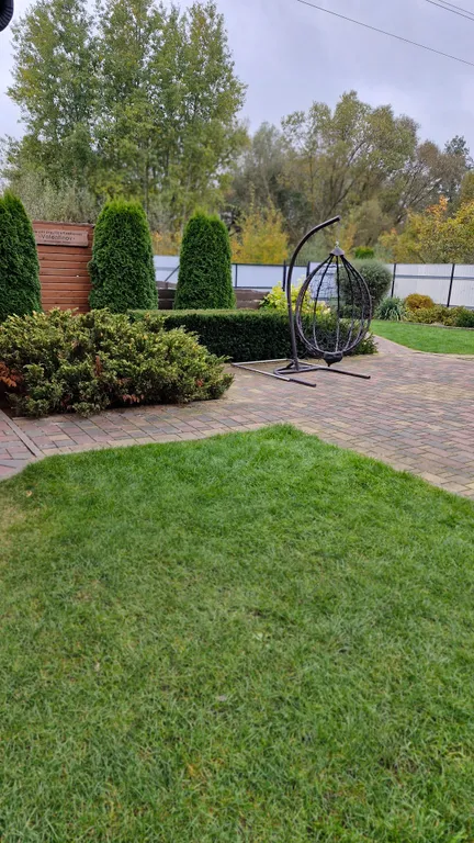 Дом с баней и парковкой