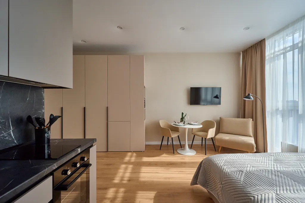 Ваниль- стильная студия в ЖК Самолет