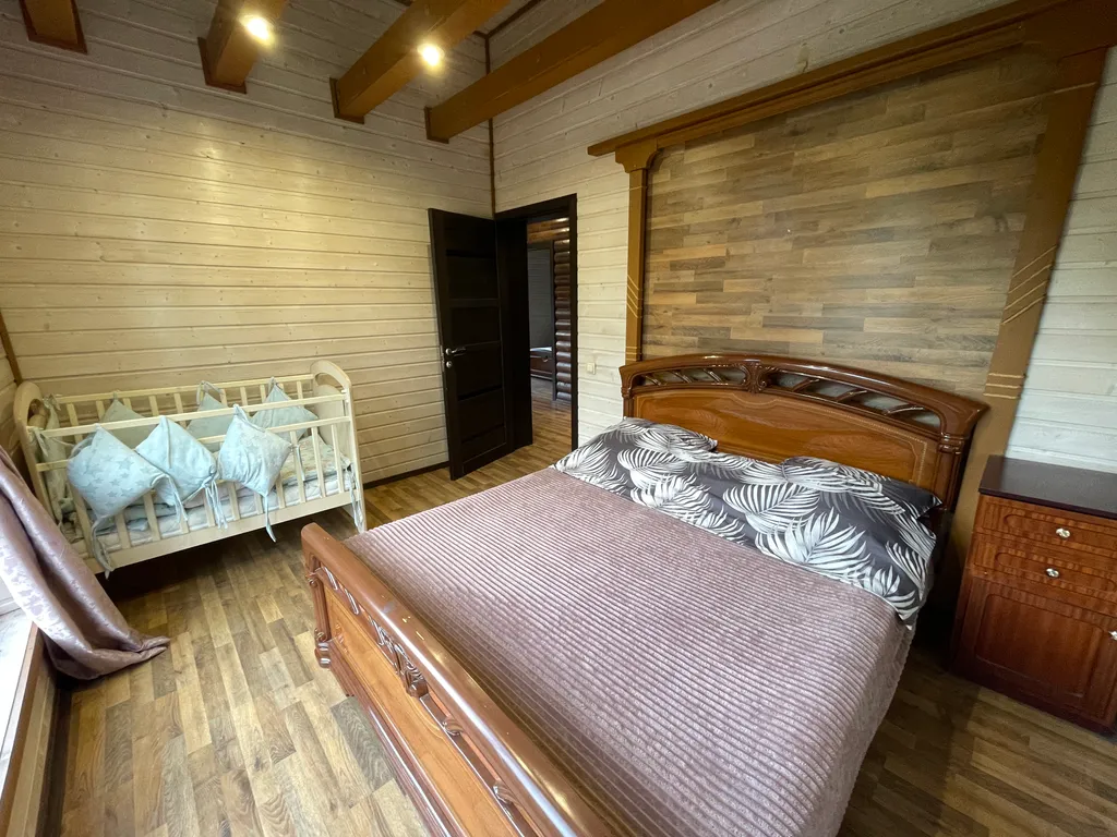 7-комнатный Дом