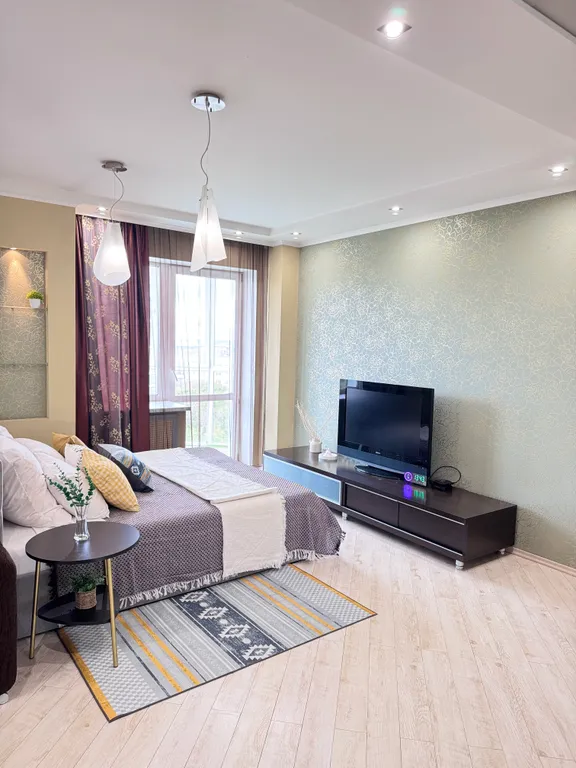 Уютная квартира у ТЦ Столица