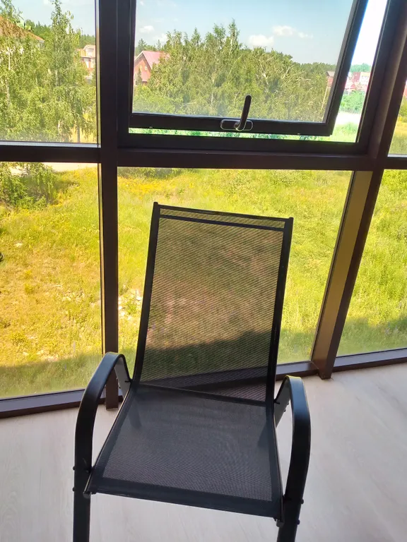 Изумрудная студия с лоджией