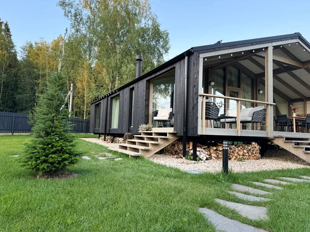 Уютный загородный дом в тишине