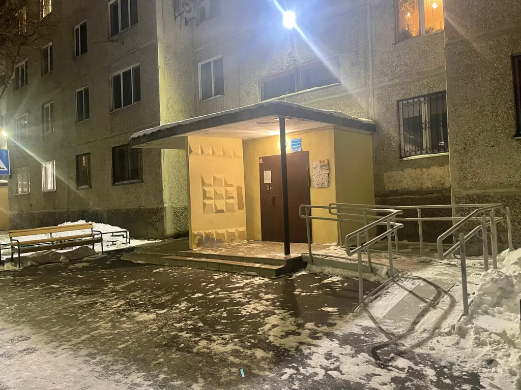 Квартира 2-комнатная Квартира — Тюмень