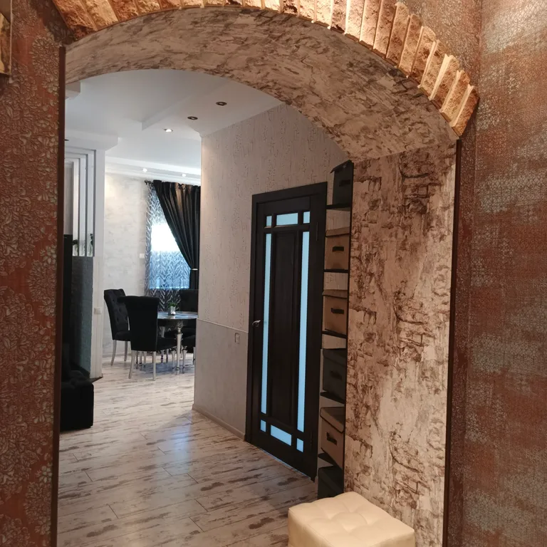 Уютная квартира со своим двориком