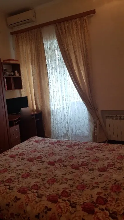 Коттедж Уютный домик с отдельным небольшим двором — Евпатория