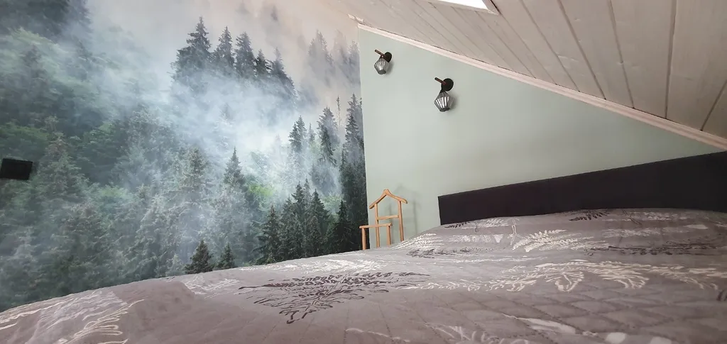 Дом-треугольник в загородном комплексе FoxWay