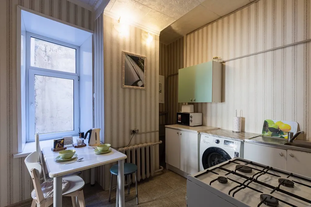 Квартира Квартира с 4 комнатами для большой семьи в 7 минутах от Невского — Санкт-Петербург