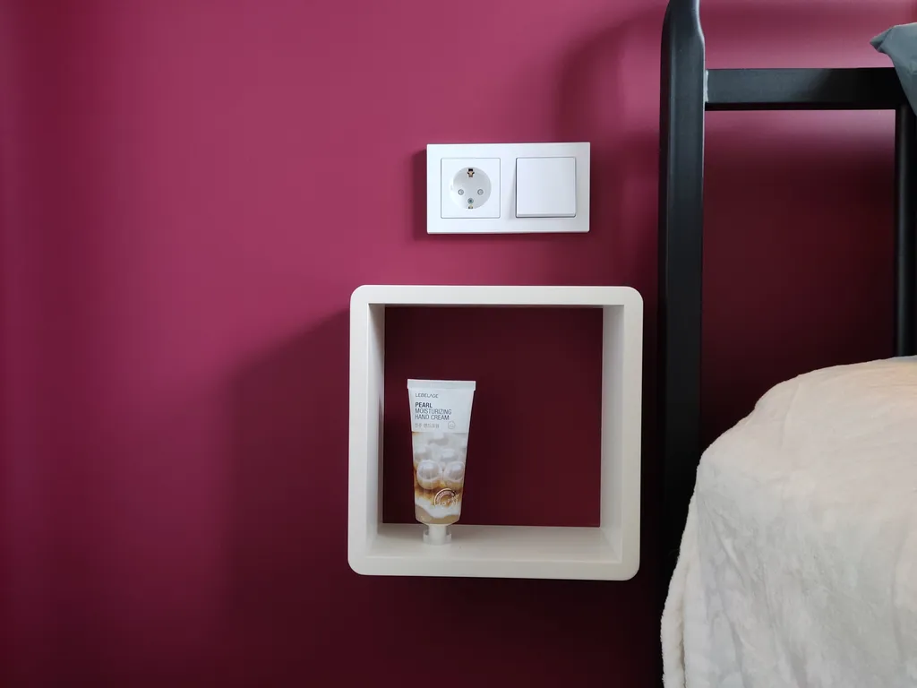 Винная Божоле ROOMS