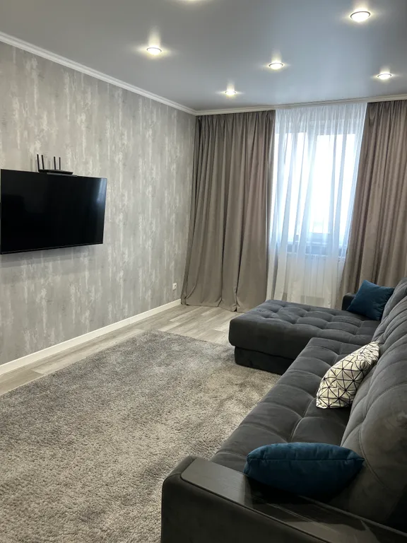 Двухкомнатная квартира в новостройке с качественным ремонтом