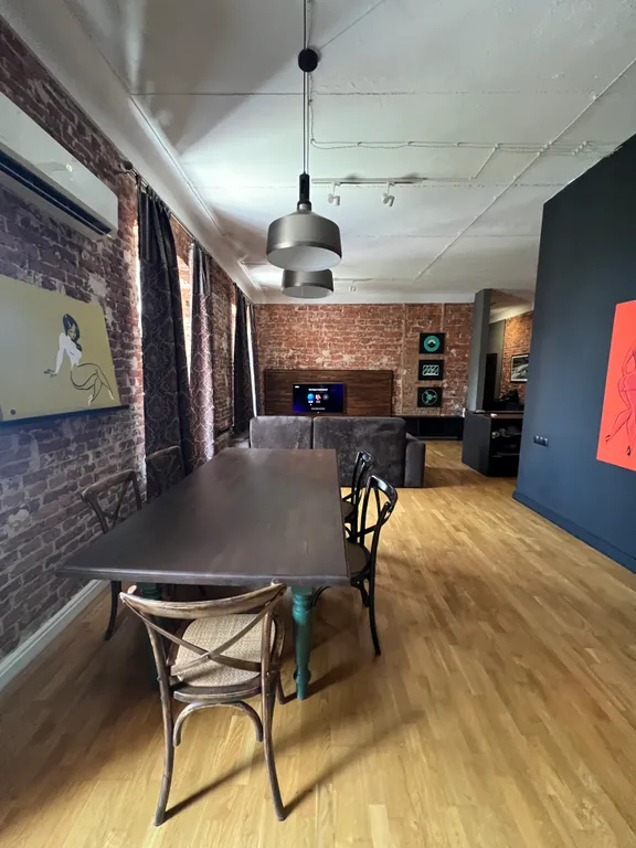 3-комнатные апартаменты в стиле лофт в самом центре