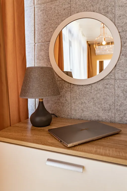 Квартира Двухкомнатная квартира класса комфорт с панорамным остеклением ветер гор — Геленджик