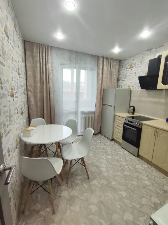 Просторная светлая квартира в Южном микрорайоне