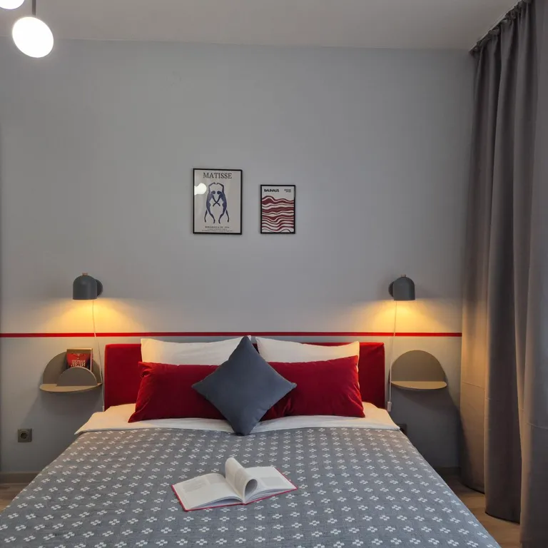 Квартира рядом с парком и метро — аренда посуточно в Парголово