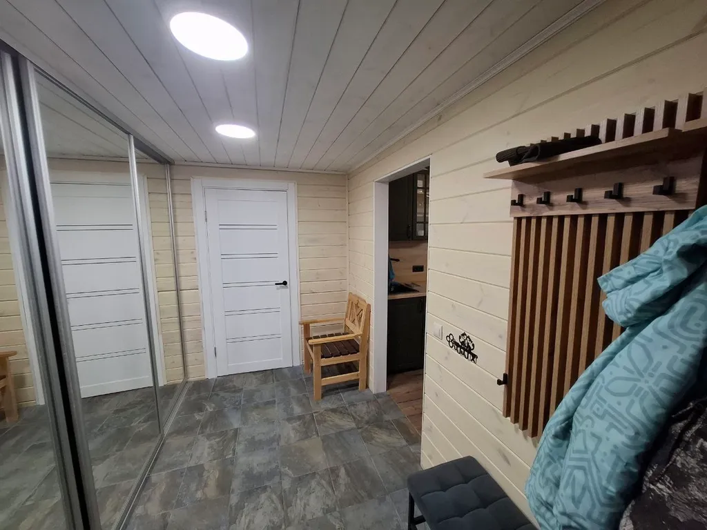 Дом с мансардой в соснах