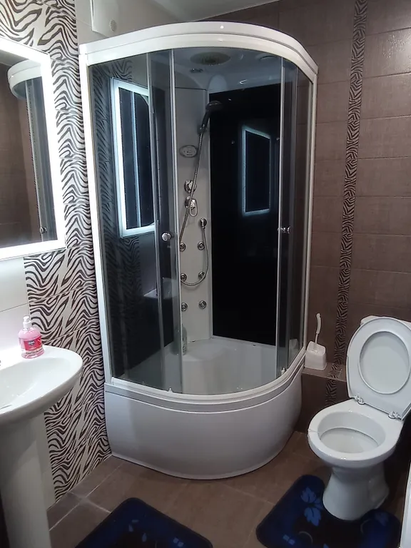 Студия около аэропорта