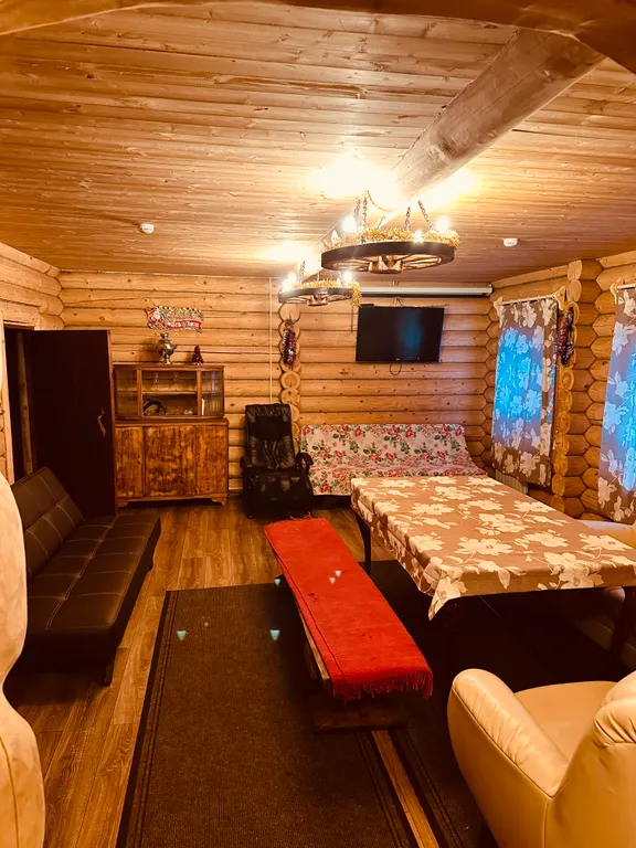 Дом с баней в сосновом бору на озере