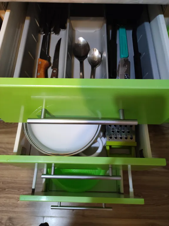 Просторная квартира в центре, рядом площадь Победы, тц гиппо, корона