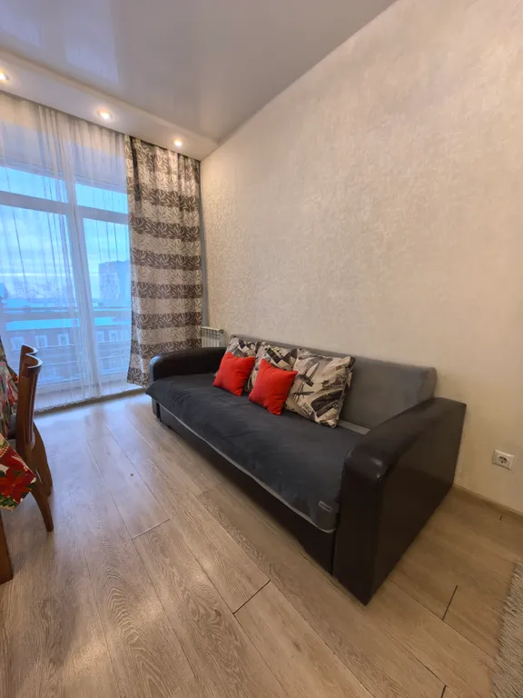 Евродвушка на набережной с видом на Собор для четверых