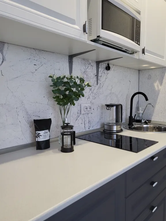 Light studio светлая, стильная студия с видом на лес и закат