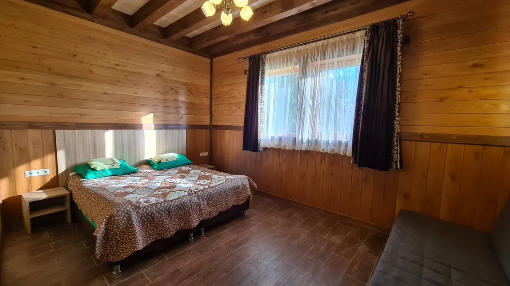 4-комнатный Дом