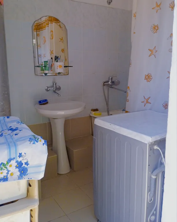 Коттедж Домик у моря — Дербент