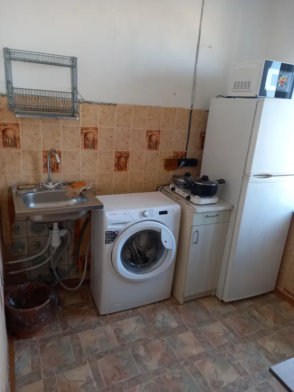 Двухкомнатная в центре, красивый вид на город и море