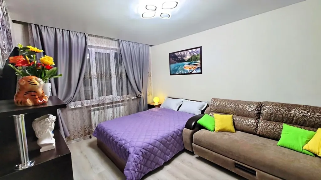 У Дворца Спорта Юбилейный