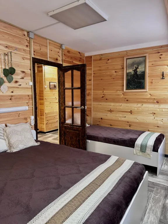 Дизайнерская квартира в деревенском доме в центре города