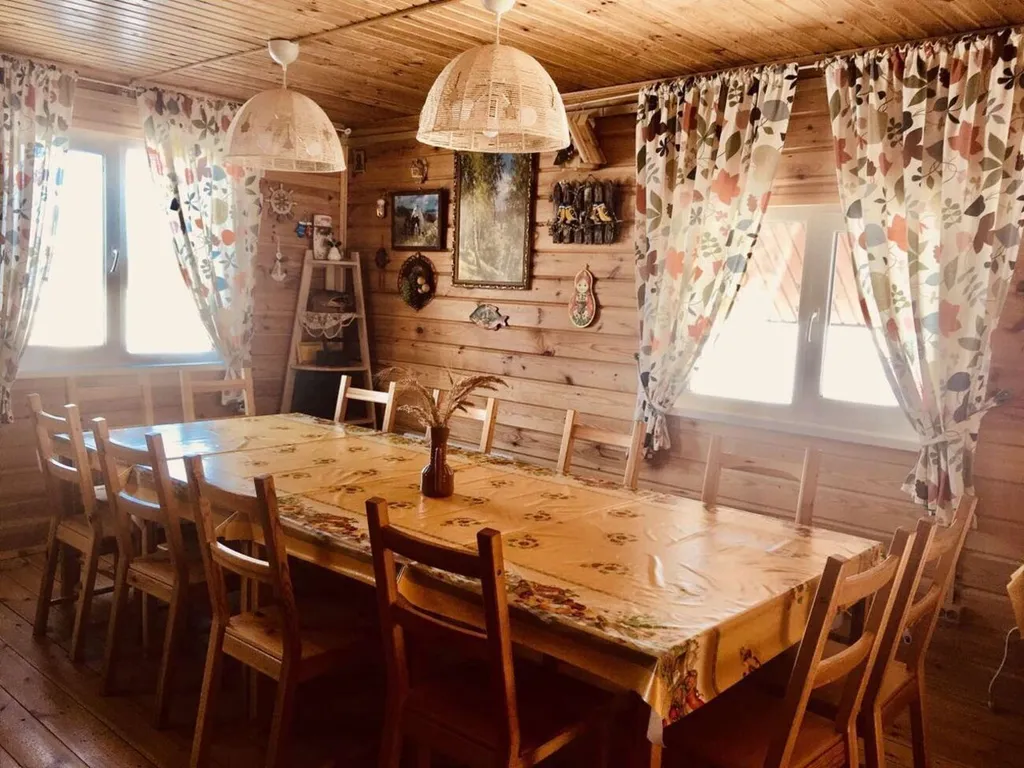 Домик на берегу Оки в сельской усадьбе Варежка