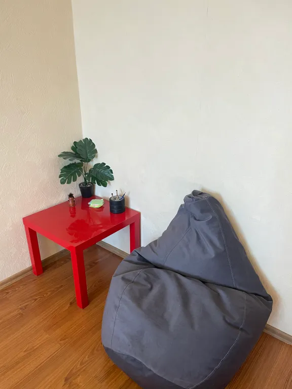 Квартира с балконом и видом на вулкан