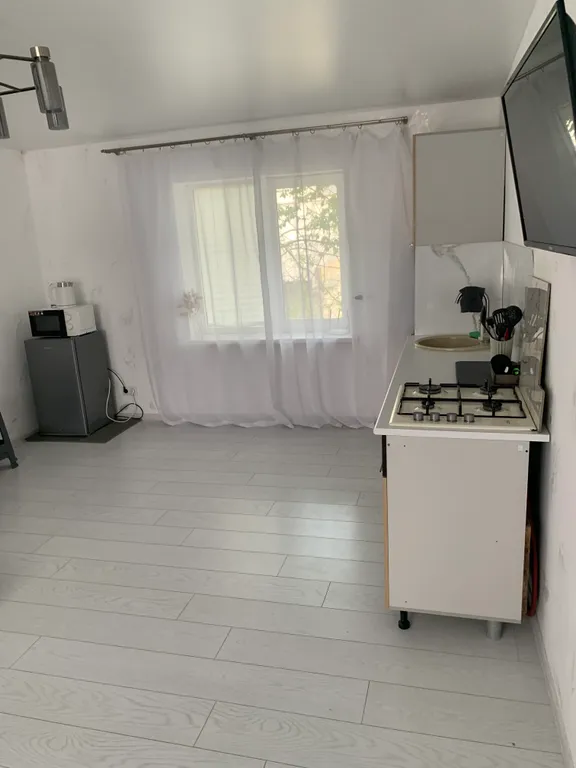 Свободна сегодня!!! Квартира-студия в центре города, посуточно