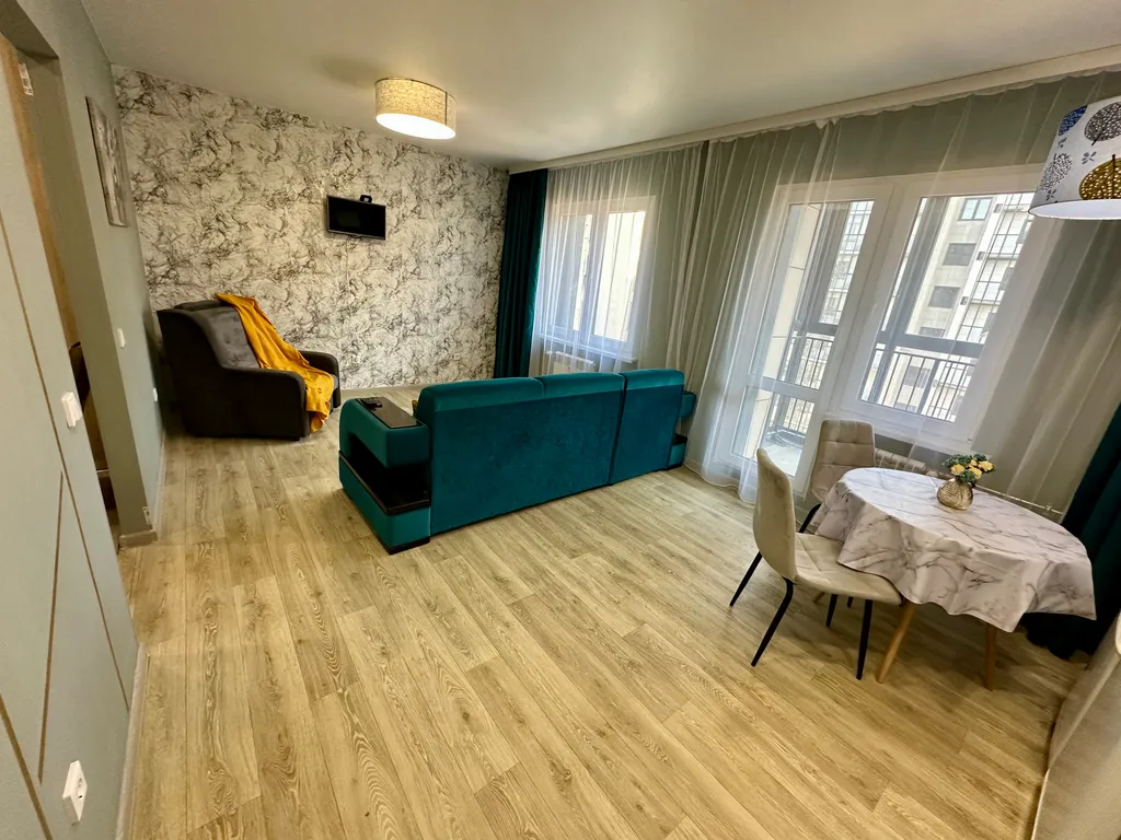 Квартира Уютная квартира рядом с аэропортом Самозаселение 24/7 — Иркутск