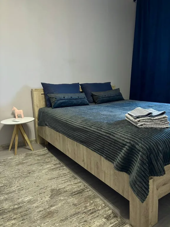 Квартира у озера