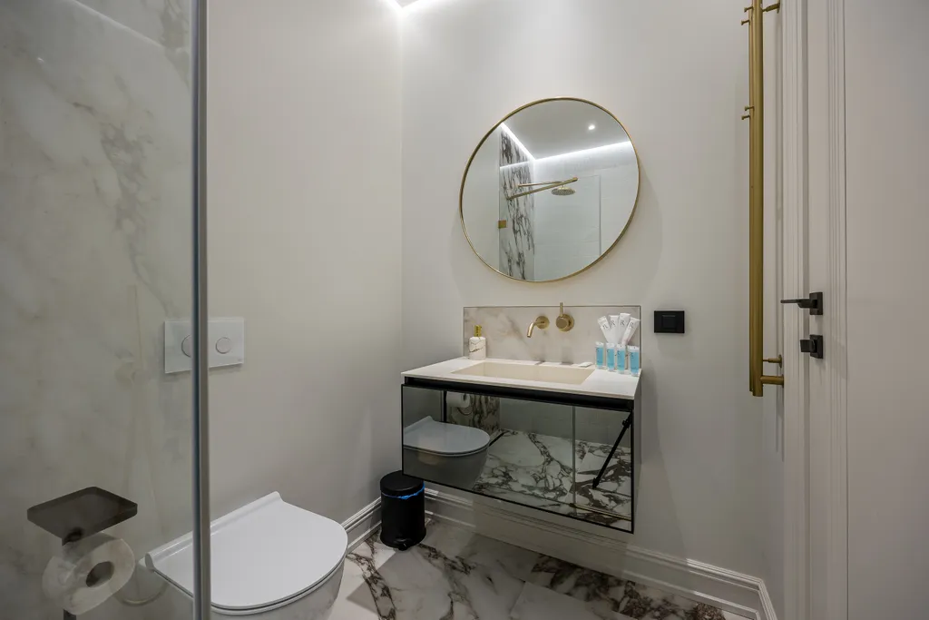 Евротрешка в 5-звездочном комплексе на 28 этаже